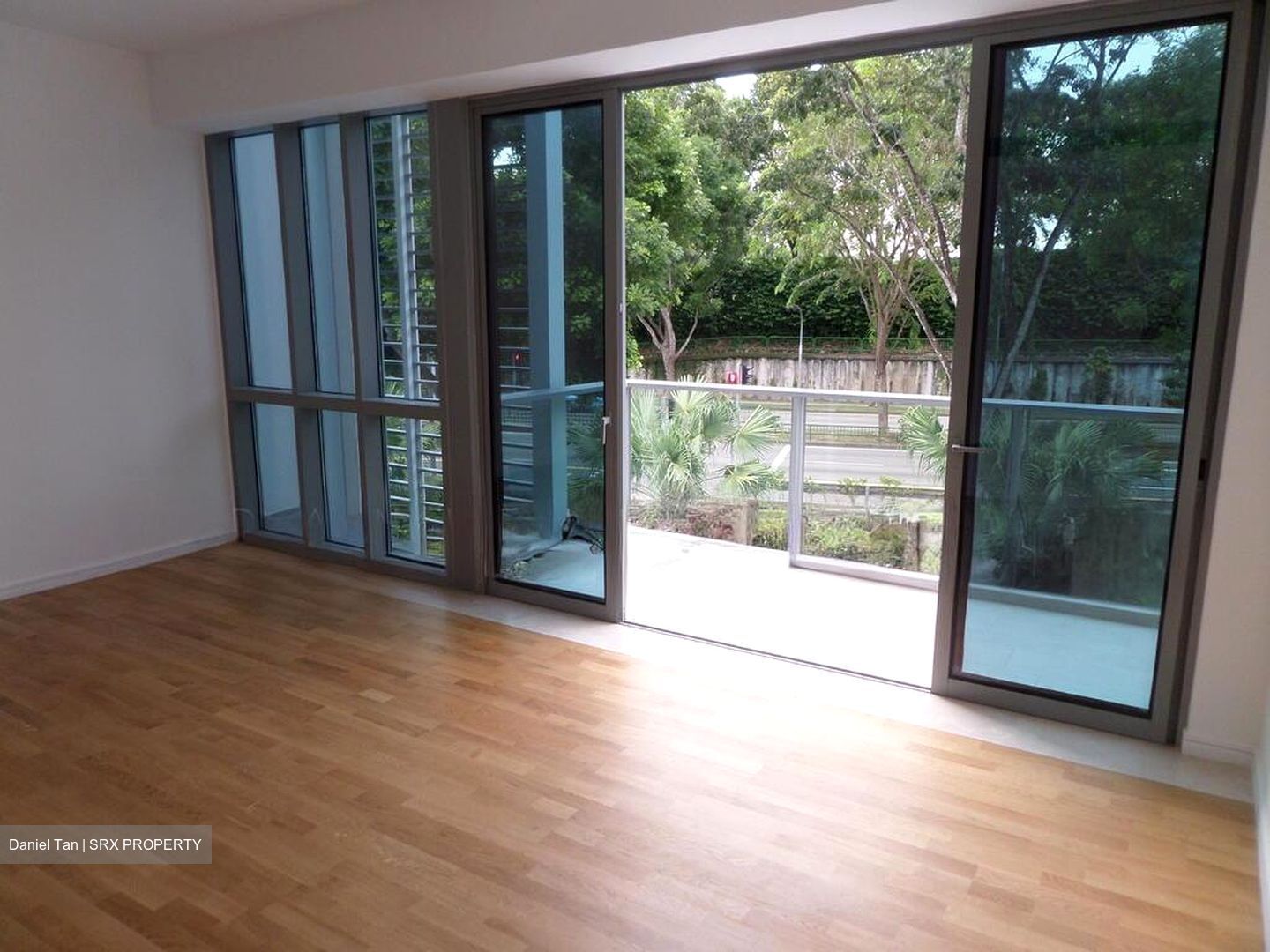 Thomson Grand (D20), Terrace #504021051